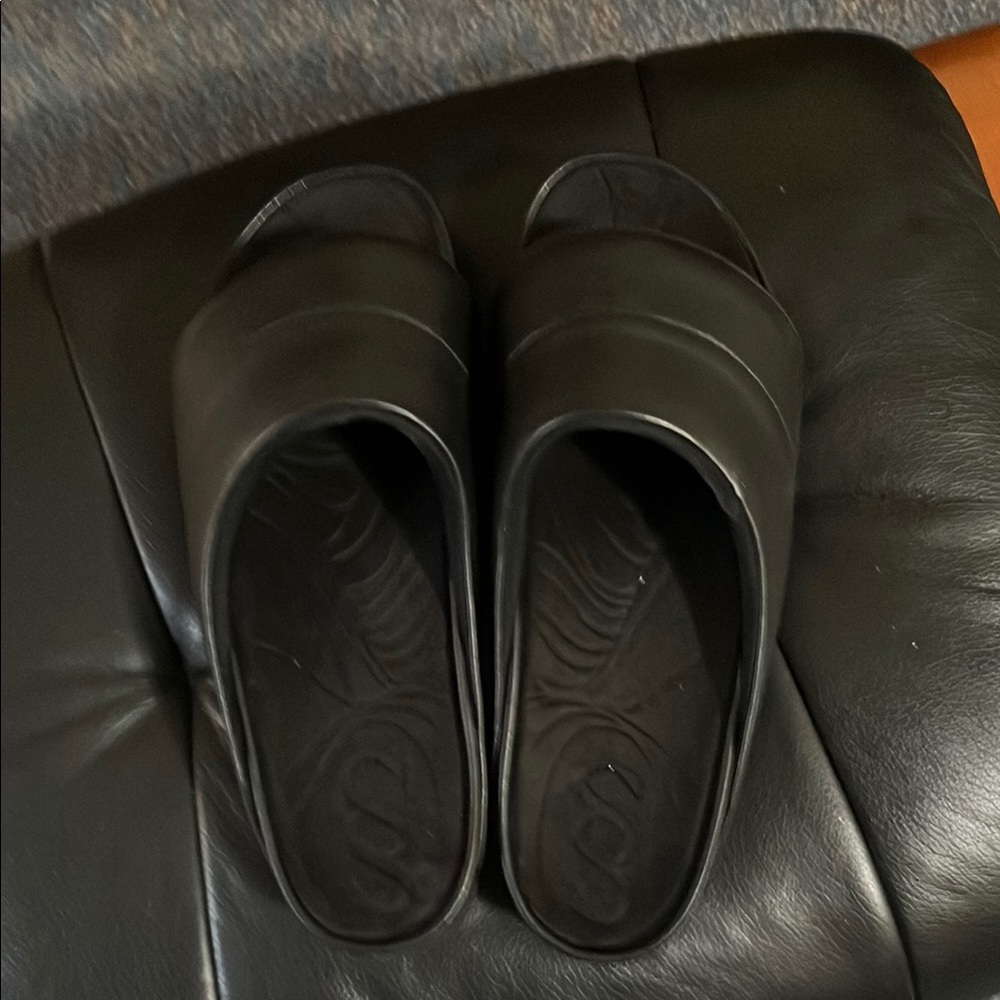 Black Slide Sandals